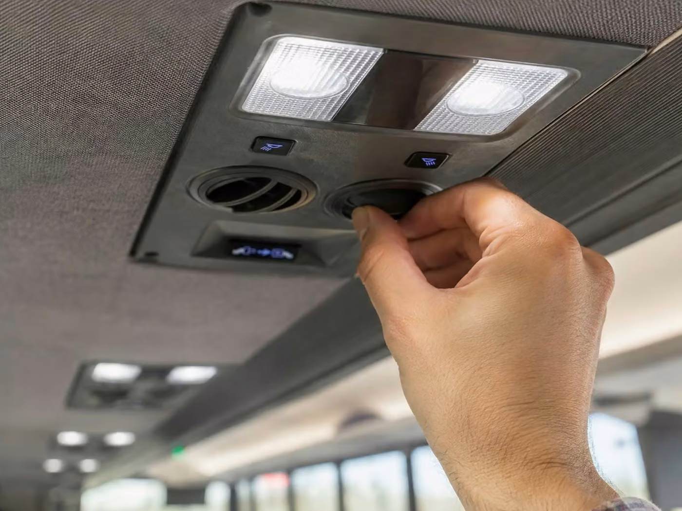 bella vista 15 passenger minibus air conditioning