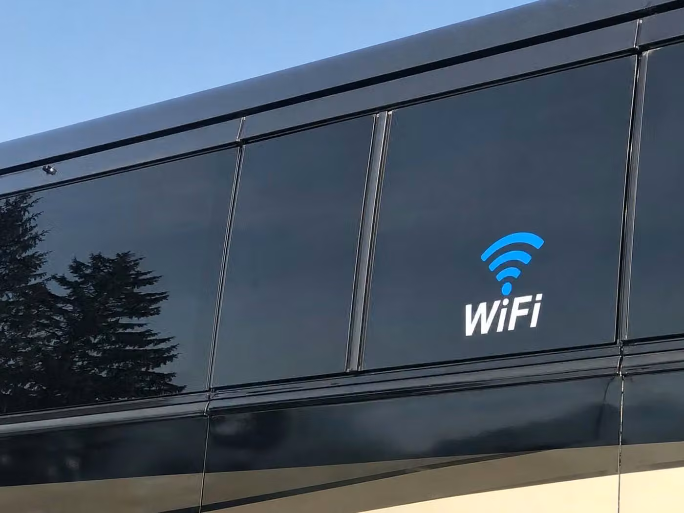bella vista 56 passenger charter bus wifi