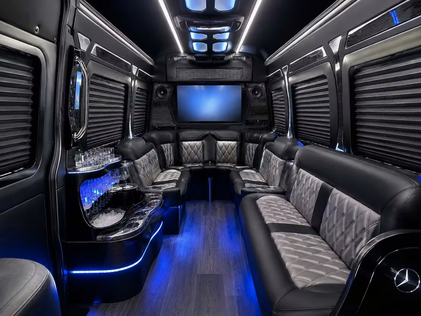 bella vista bus rentals for any type of group