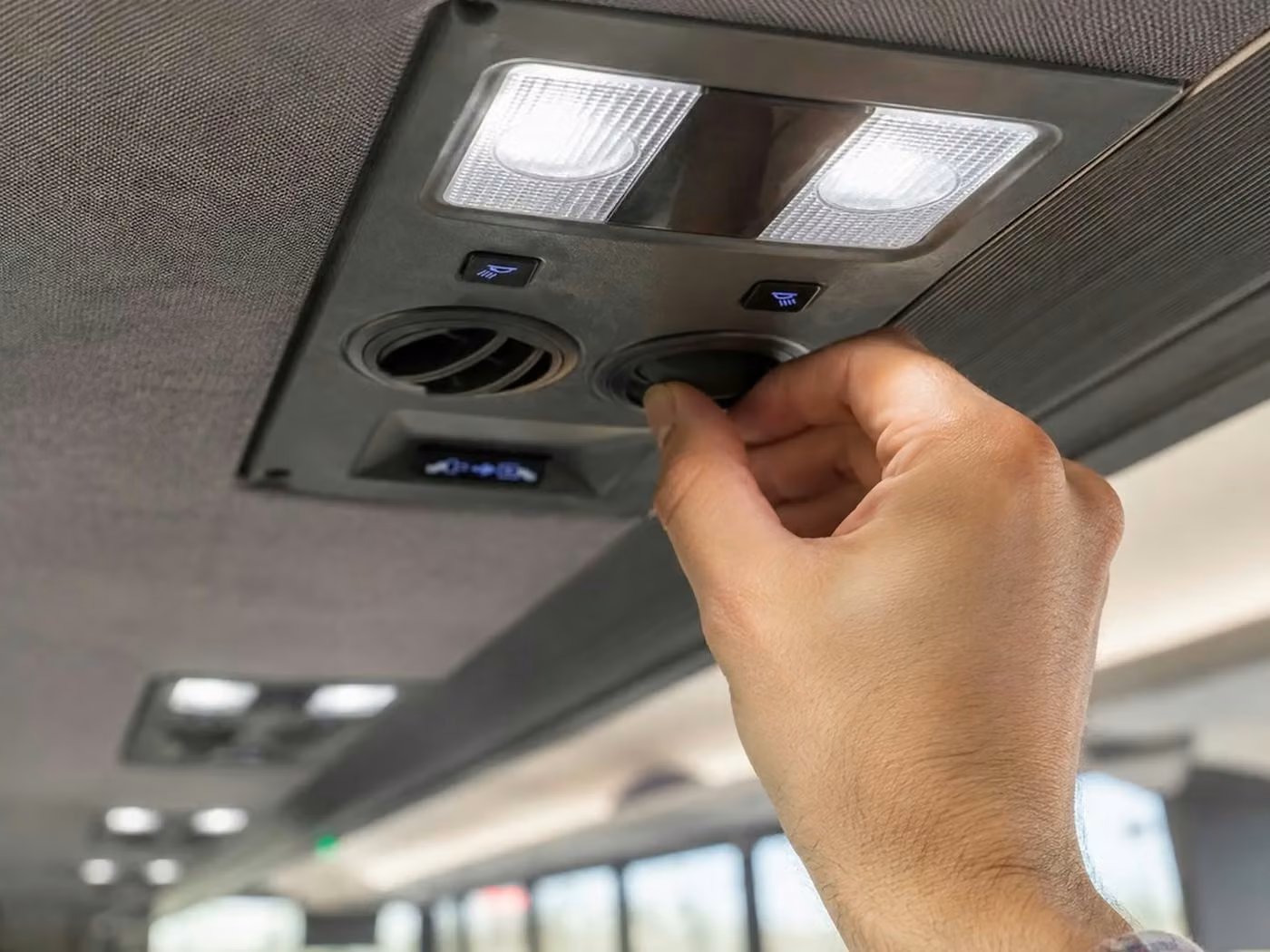 bella vista charter bus climate control