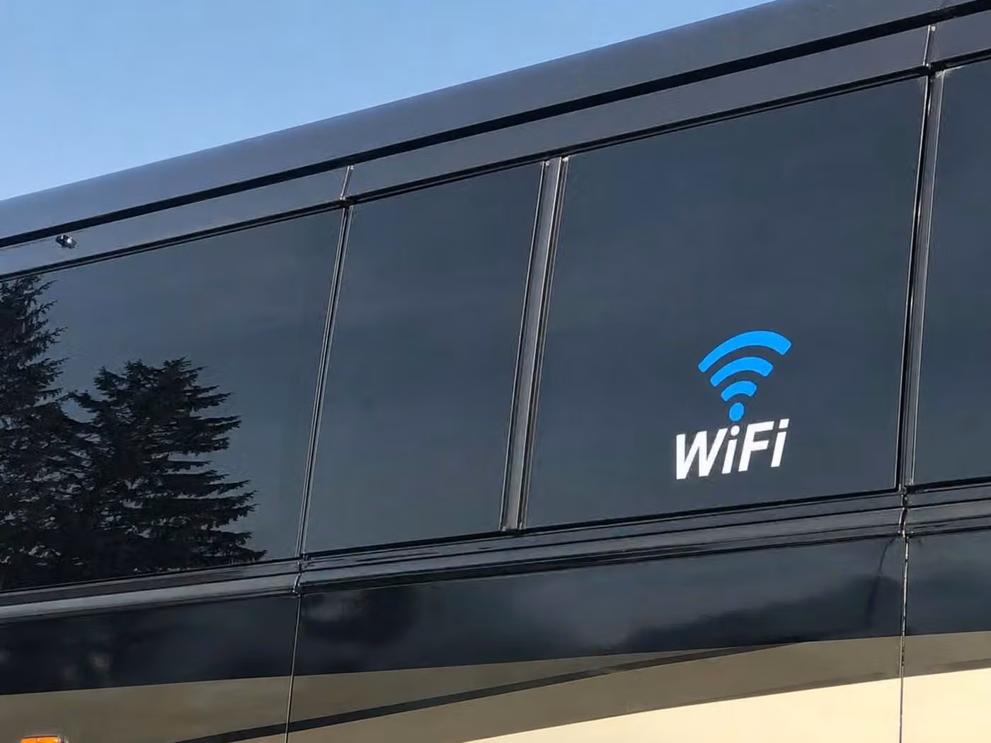 bella vista charter bus wifi