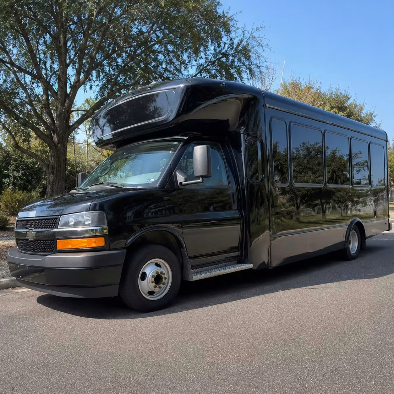 bella vista prom transportation