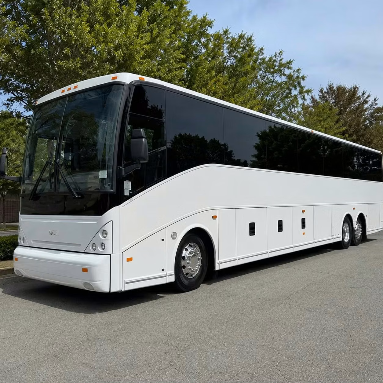 bella vista reliable long term employee shuttles in bella vista