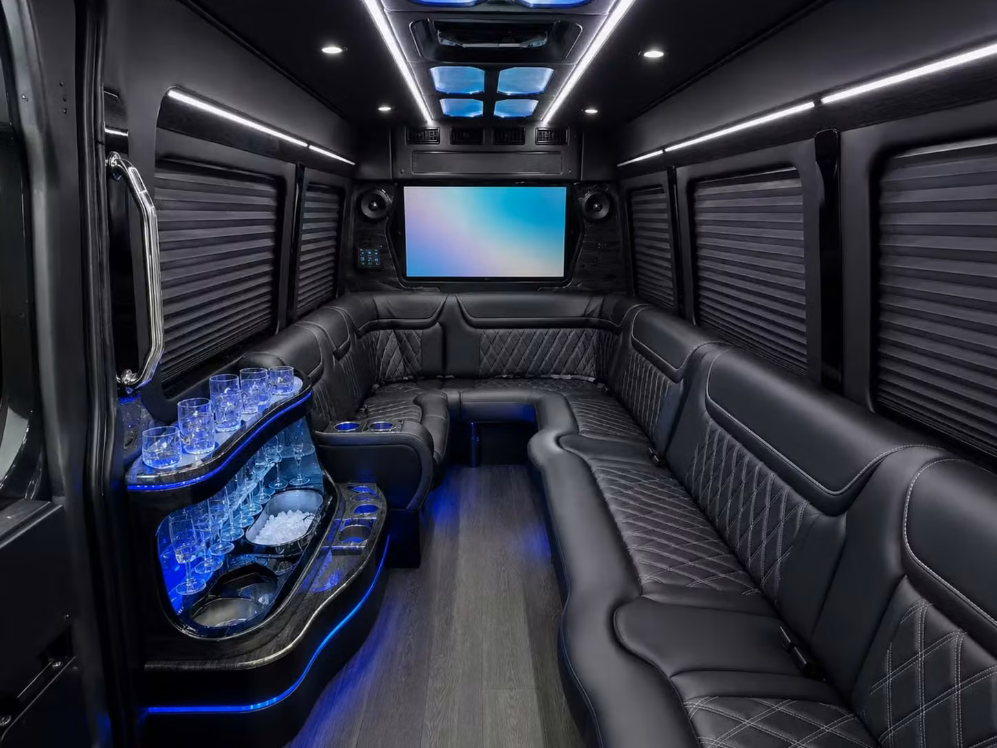 bella vista school field trip charter bus and minibus rentals